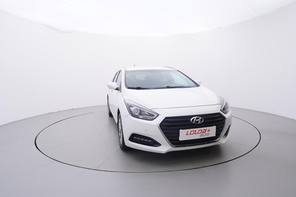 OV190V10332_17.webp_I40  1.7 CRDi  104 kW manuál