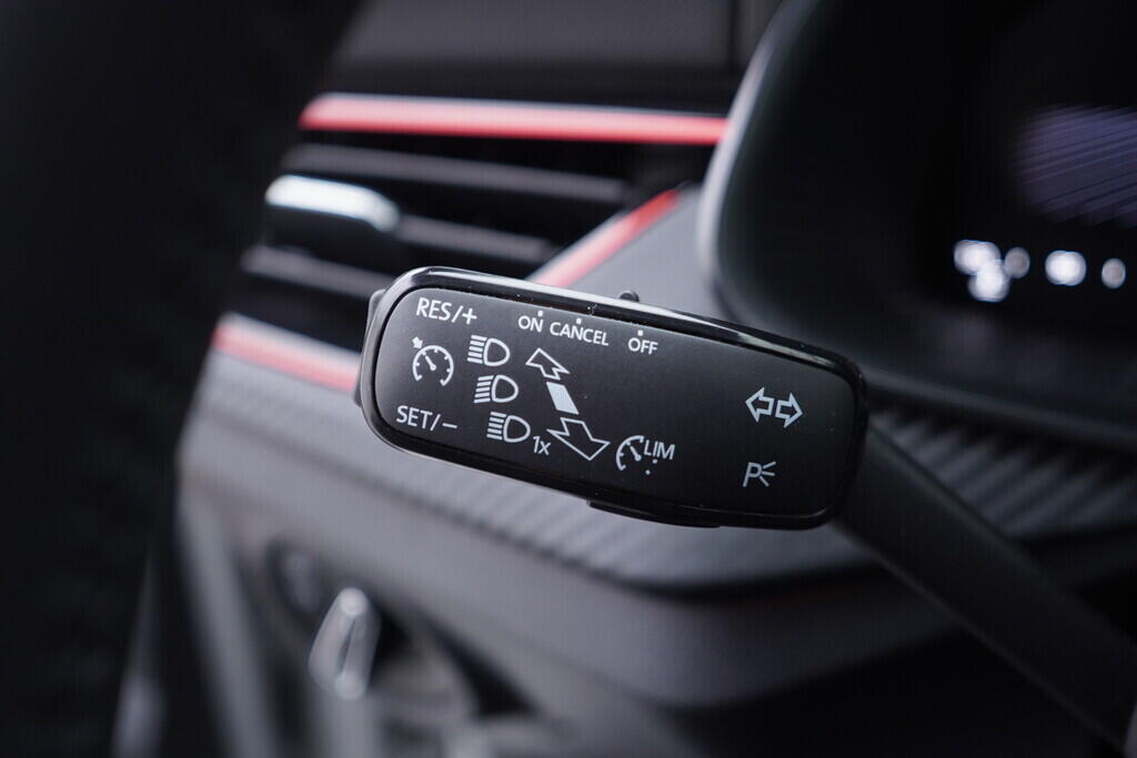 OV190V10334_23.webp_SCALA Monte Carlo 1.0 TSI 85 kW manuál, DPH