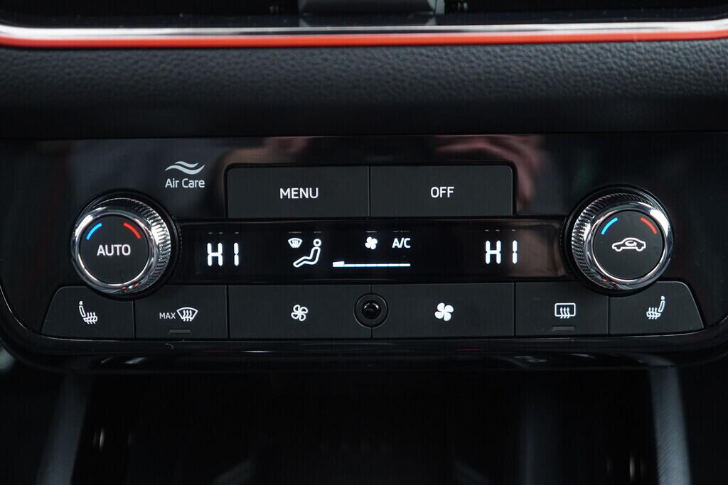 OV190V10334_31.webp_SCALA Monte Carlo 1.0 TSI 85 kW manuál, DPH