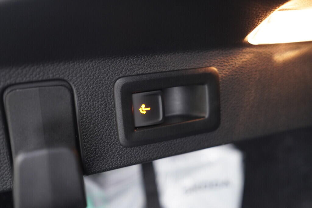 OV190V10334_37.webp_SCALA Monte Carlo 1.0 TSI 85 kW manuál, DPH