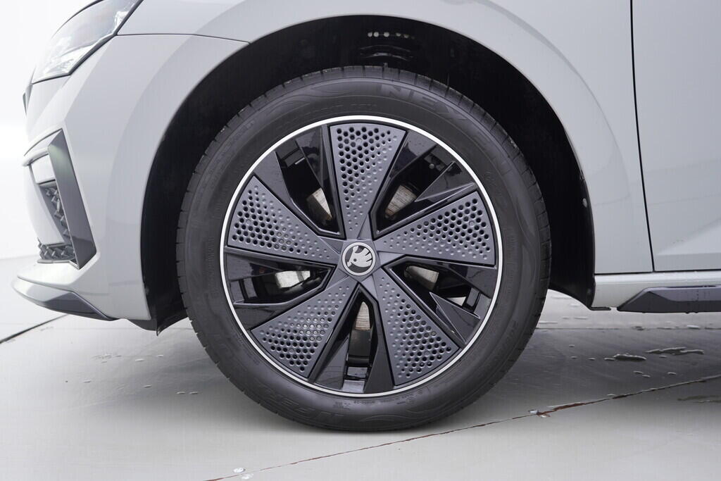 OV190V10334_39.webp_SCALA Monte Carlo 1.0 TSI 85 kW manuál, DPH