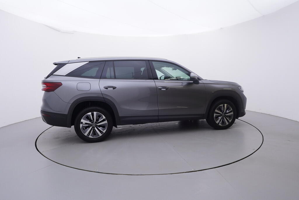 OV190V10336_15.webp_KODIAQ Selection 2.0 TDI 142 kW automat, DPH