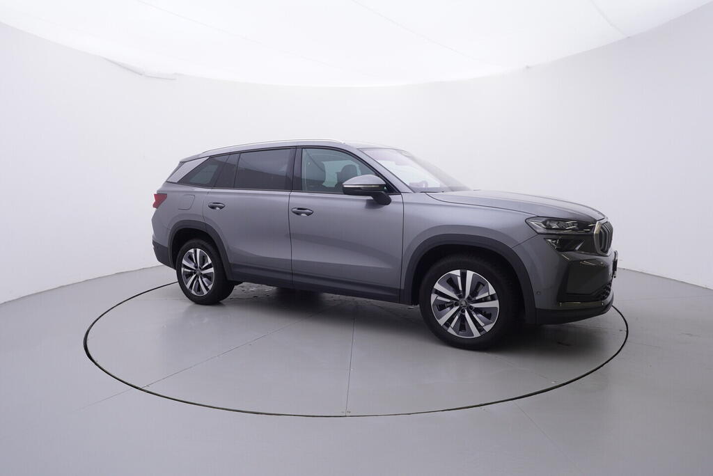 OV190V10336_16.webp_KODIAQ Selection 2.0 TDI 142 kW automat, DPH