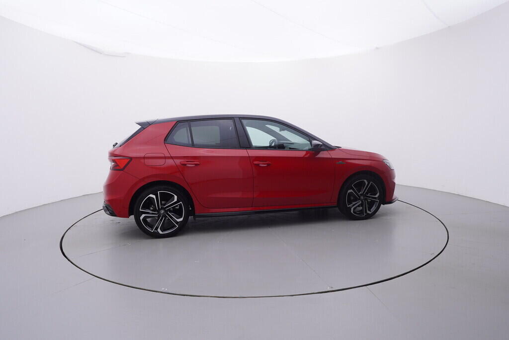 OV190V10338_15.webp_FABIA Monte Carlo 1.0 TSI 85 kW manuál, DPH