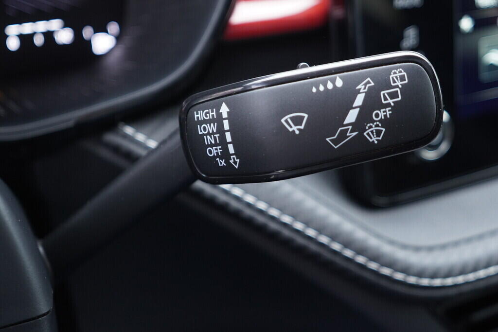 OV190V10338_24.webp_FABIA Monte Carlo 1.0 TSI 85 kW manuál, DPH