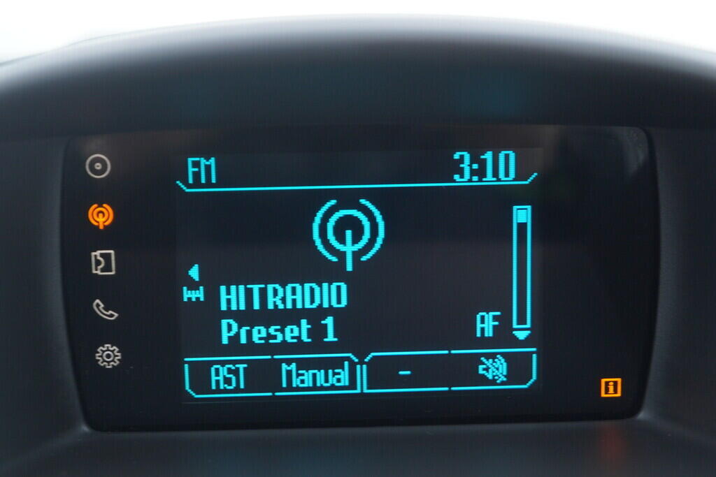 OV190V10339_28.webp_FIESTA Trend 1.0 Ecoboost 74 kW manuál