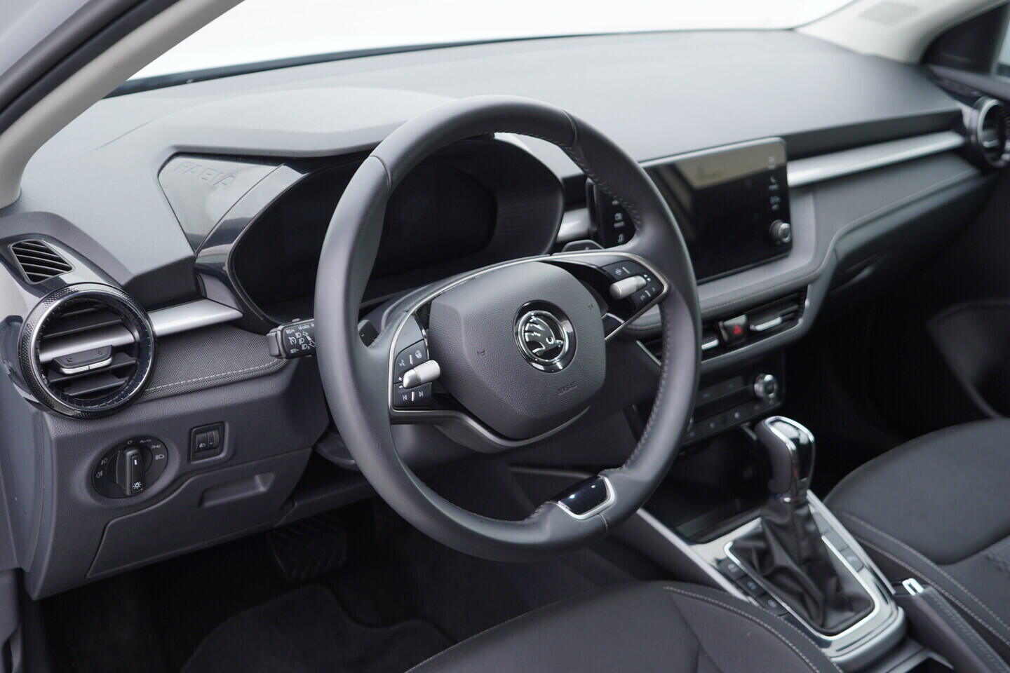 OV190V10347_21.webp_FABIA Top Selection 1.0 TSI 85 kW automat, DPH
