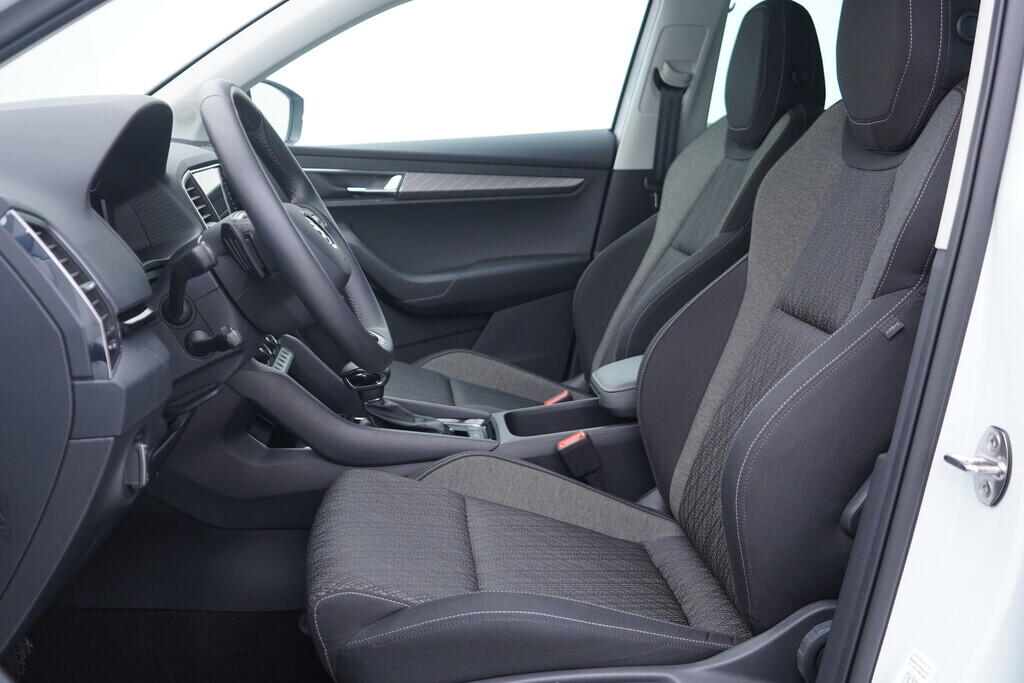 OV190V10349_23.webp_KAROQ  1.5 TSI 110 kW automat, DPH