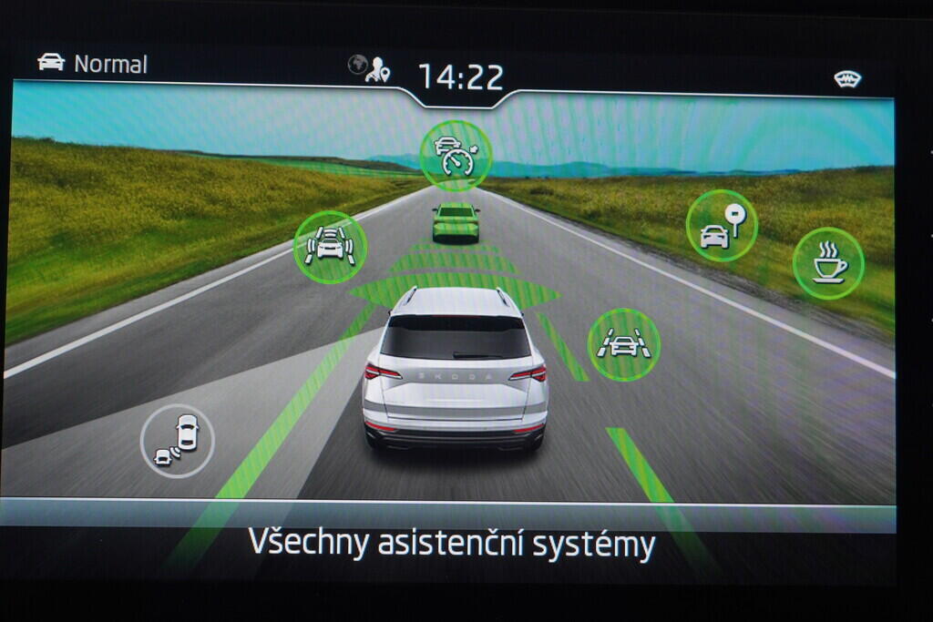 OV190V10349_30.webp_KAROQ  1.5 TSI 110 kW automat, DPH