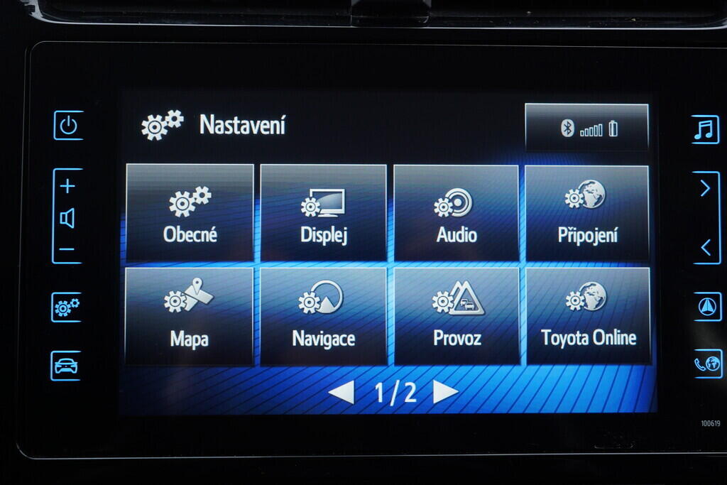 OV190V10353_27.webp_PRIUS  1.8 PHV 72 kW automat