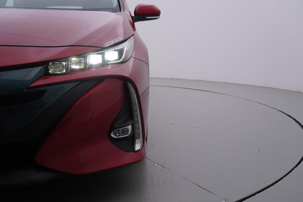 OV190V10353_39.webp_PRIUS  1.8 PHV 72 kW automat