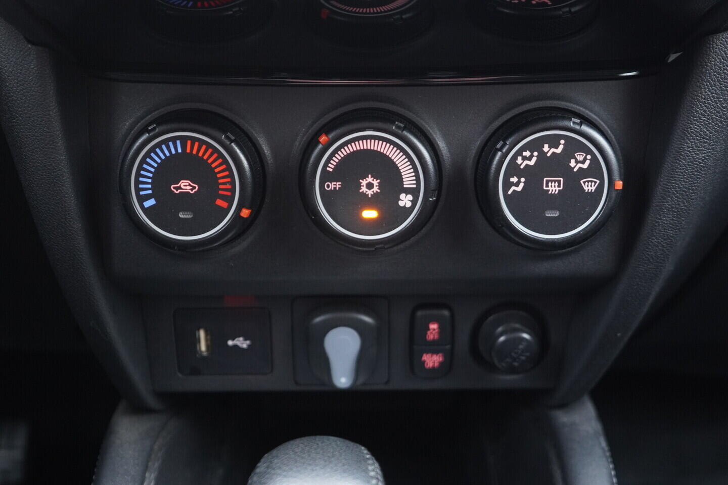 OV190V10356_29.webp_ASX INVITE 2.0  110 kW automat