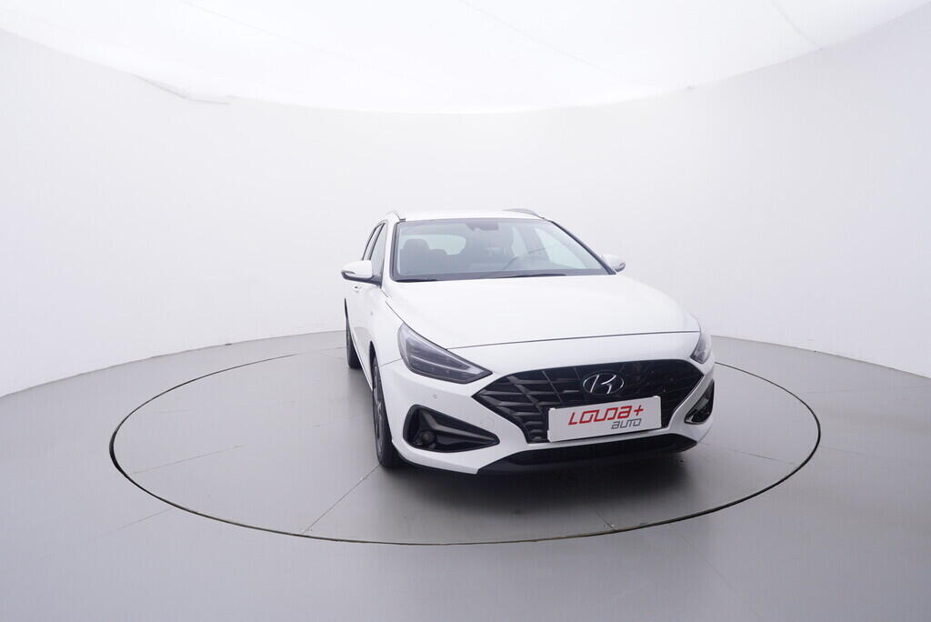 OV190V10357_17.webp_I30 Style 1.5  117 kW manuál, DPH