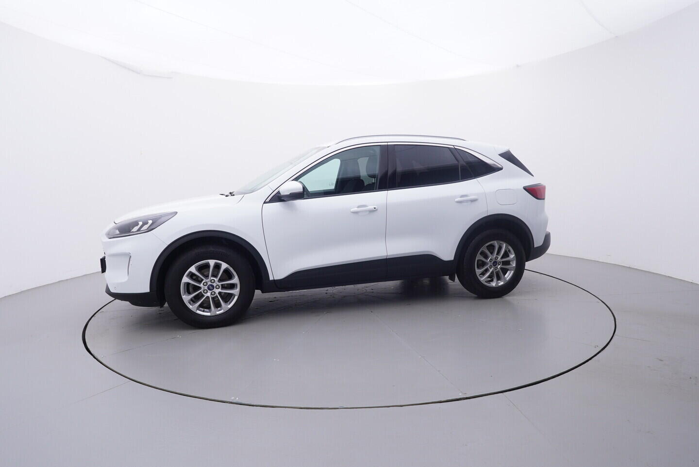 OV190V10358_11.webp_KUGA Titanium 1.5  88 kW automat