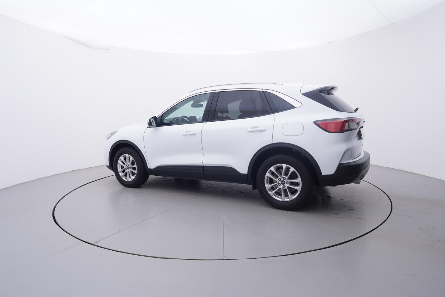 OV190V10358_12.webp_KUGA Titanium 1.5  88 kW automat