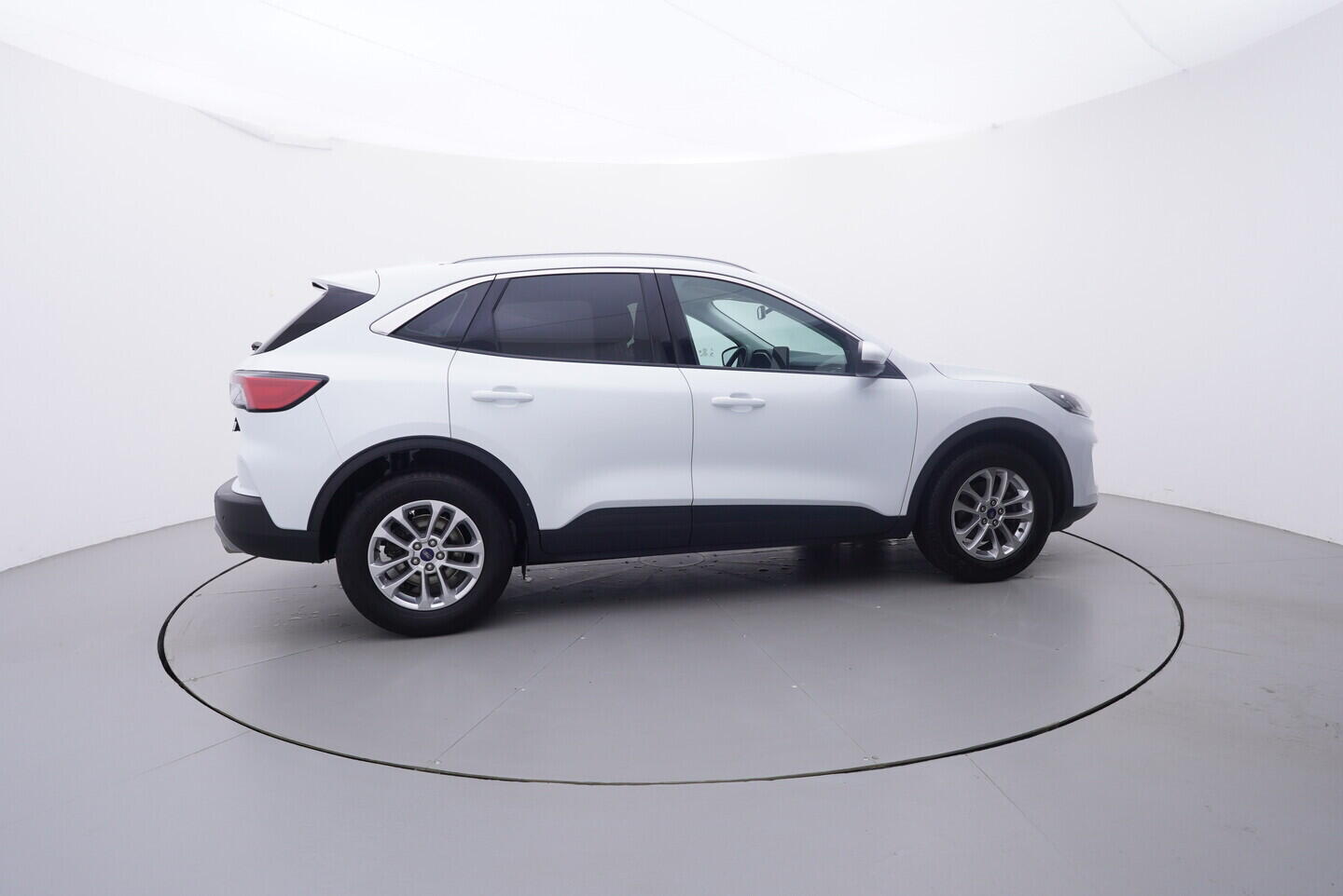 OV190V10358_15.webp_KUGA Titanium 1.5  88 kW automat