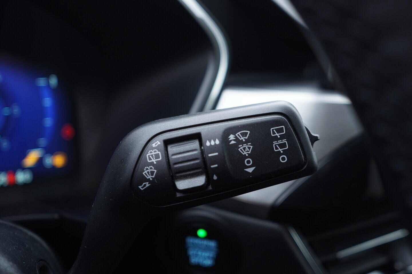 OV190V10358_24.webp_KUGA Titanium 1.5  88 kW automat