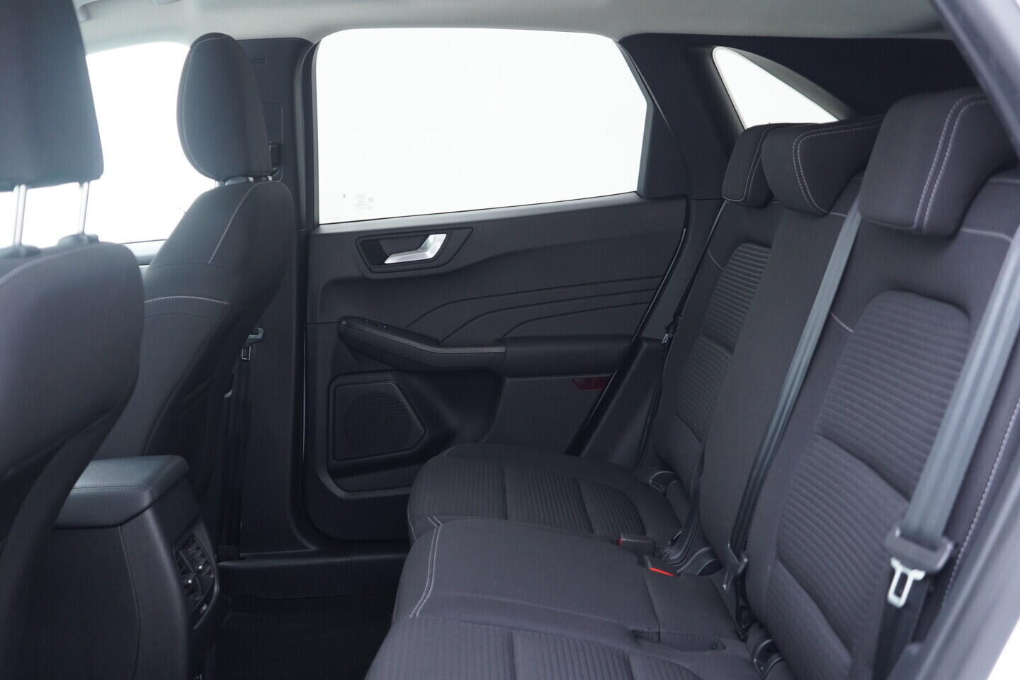 OV190V10358_35.webp_KUGA Titanium 1.5  88 kW automat