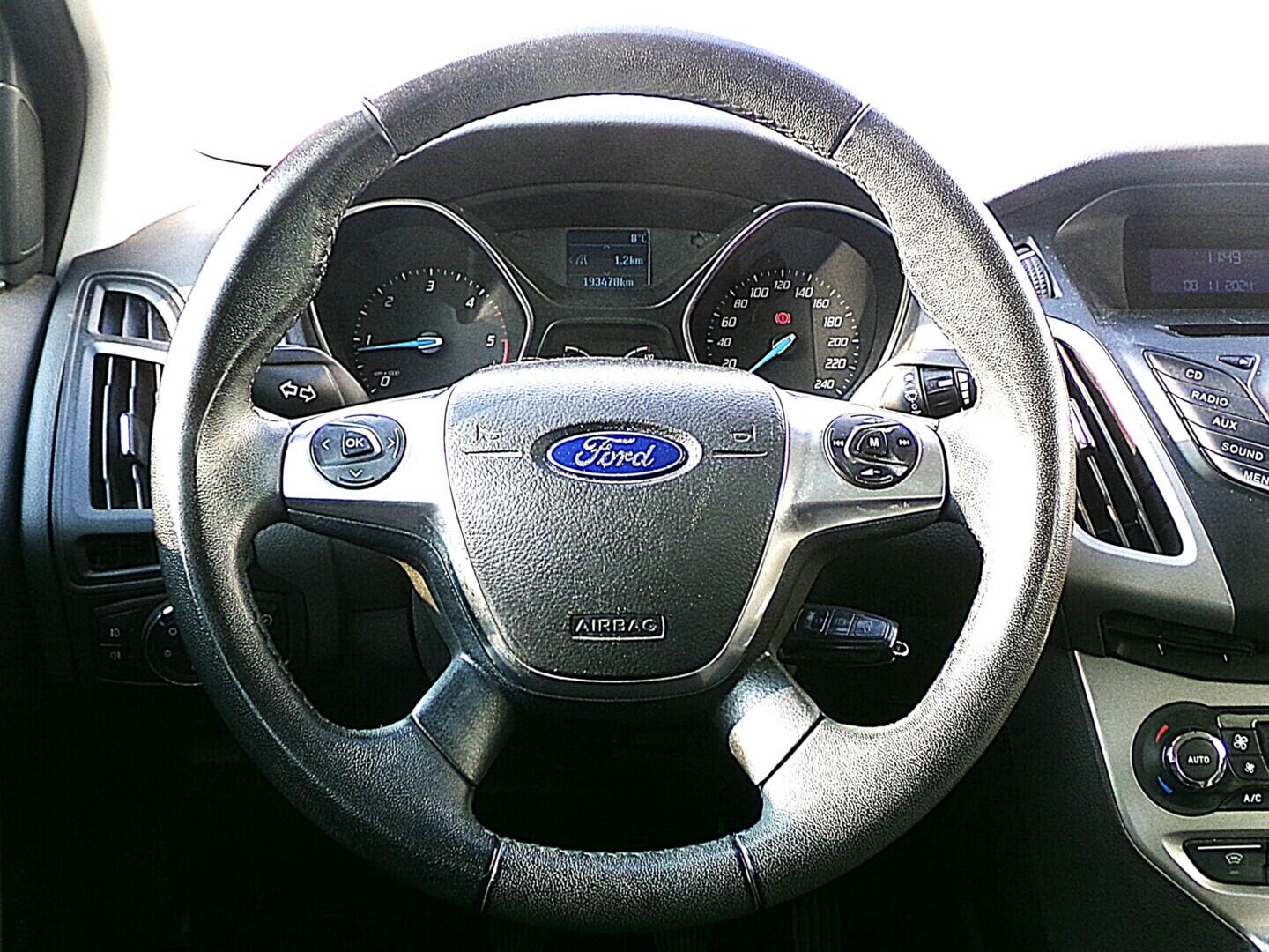 OV190V10367_23.webp_FOCUS Trend 1.6 TDI 70 kW manuál