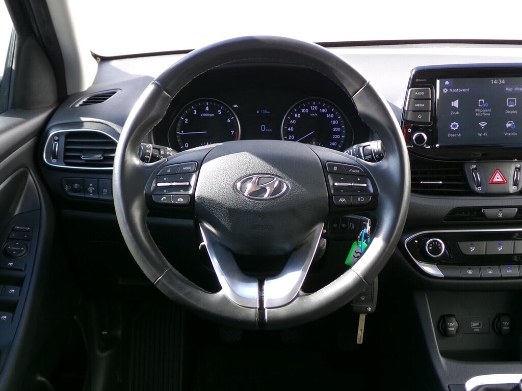 OV190V10369_22.webp_I30  1.0 T-GDi 88 kW manuál, DPH