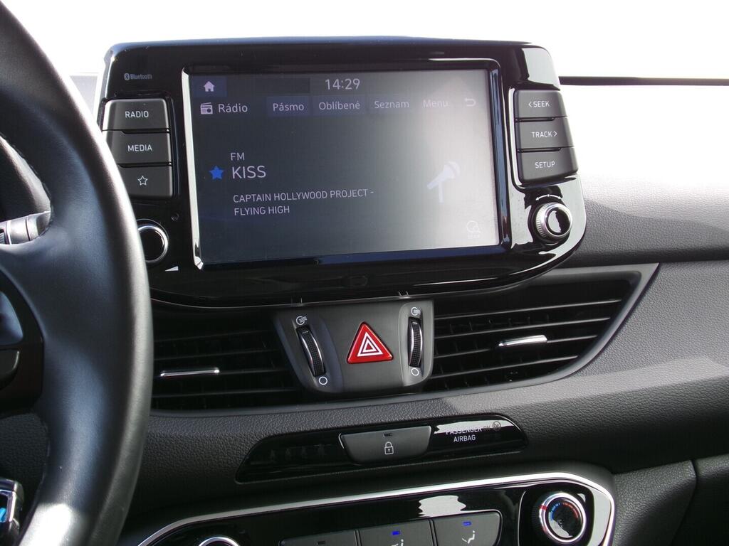 OV190V10369_24.webp_I30  1.0 T-GDi 88 kW manuál, DPH