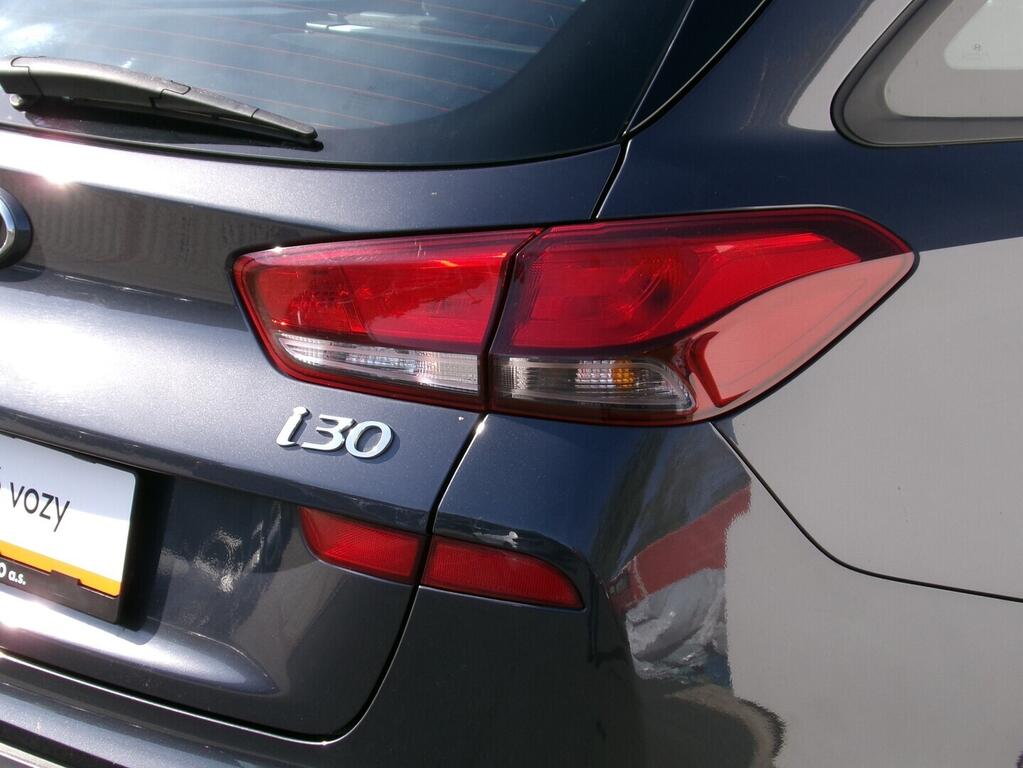 OV190V10369_31.webp_I30  1.0 T-GDi 88 kW manuál, DPH