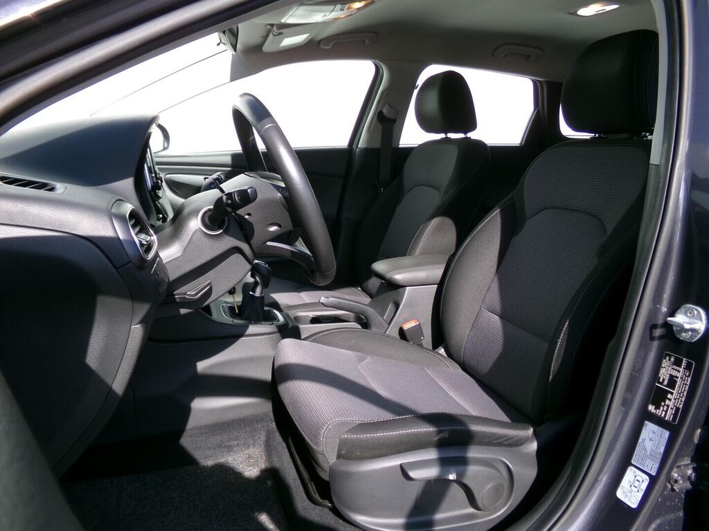 OV190V10369_32.webp_I30  1.0 T-GDi 88 kW manuál, DPH