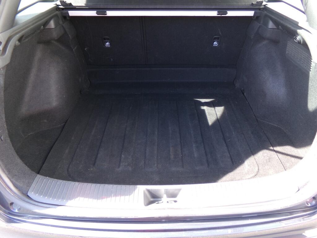 OV190V10369_34.webp_I30  1.0 T-GDi 88 kW manuál, DPH