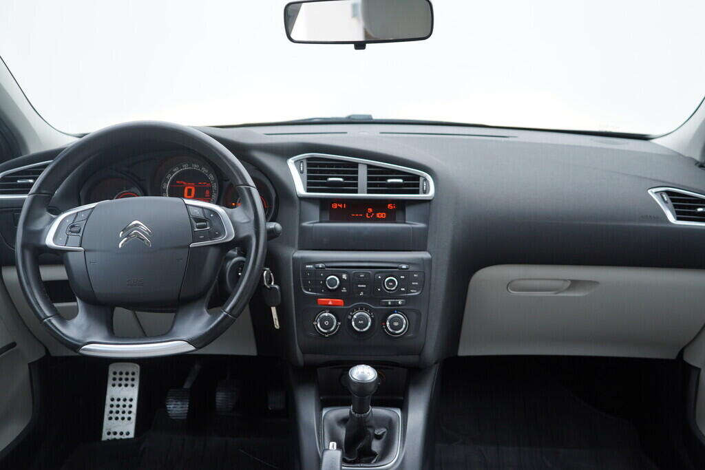 OV190V10371_25.webp_C4  1.6 VTi 88 kW manuál