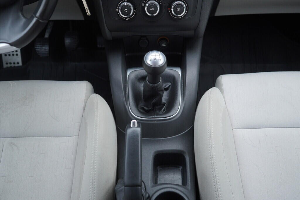 OV190V10371_29.webp_C4  1.6 VTi 88 kW manuál