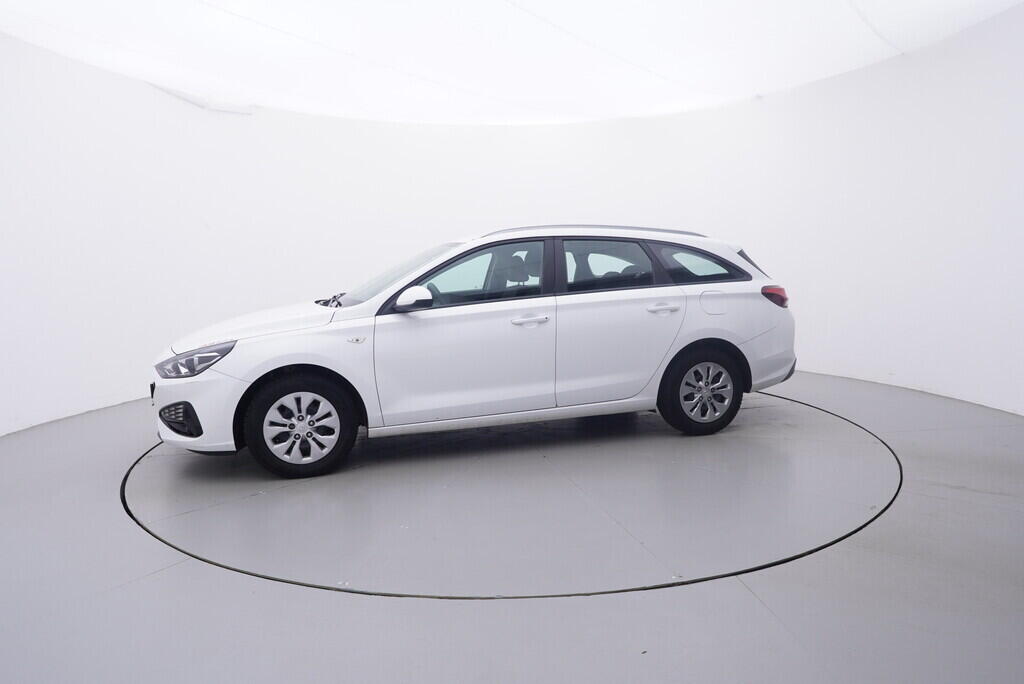 OV190V10375_11.webp_I30  1.5  81 kW manuál