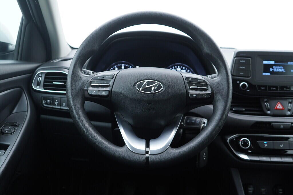 OV190V10375_26.webp_I30  1.5  81 kW manuál