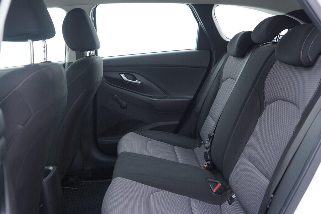 OV190V10375_31.webp_I30  1.5  81 kW manuál