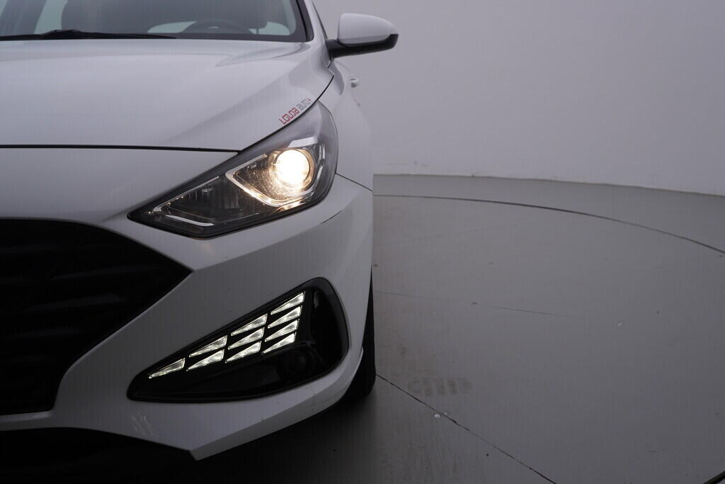 OV190V10375_35.webp_I30  1.5  81 kW manuál