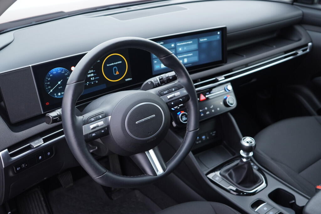 OV190V10376_21.webp_TUCSON Style 1.6  118 kW manuál, DPH