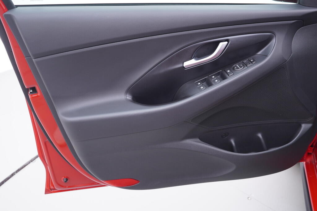 OV190V10377_19.webp_I30 N line 1.5 T-GDI 103 kW manuál, DPH