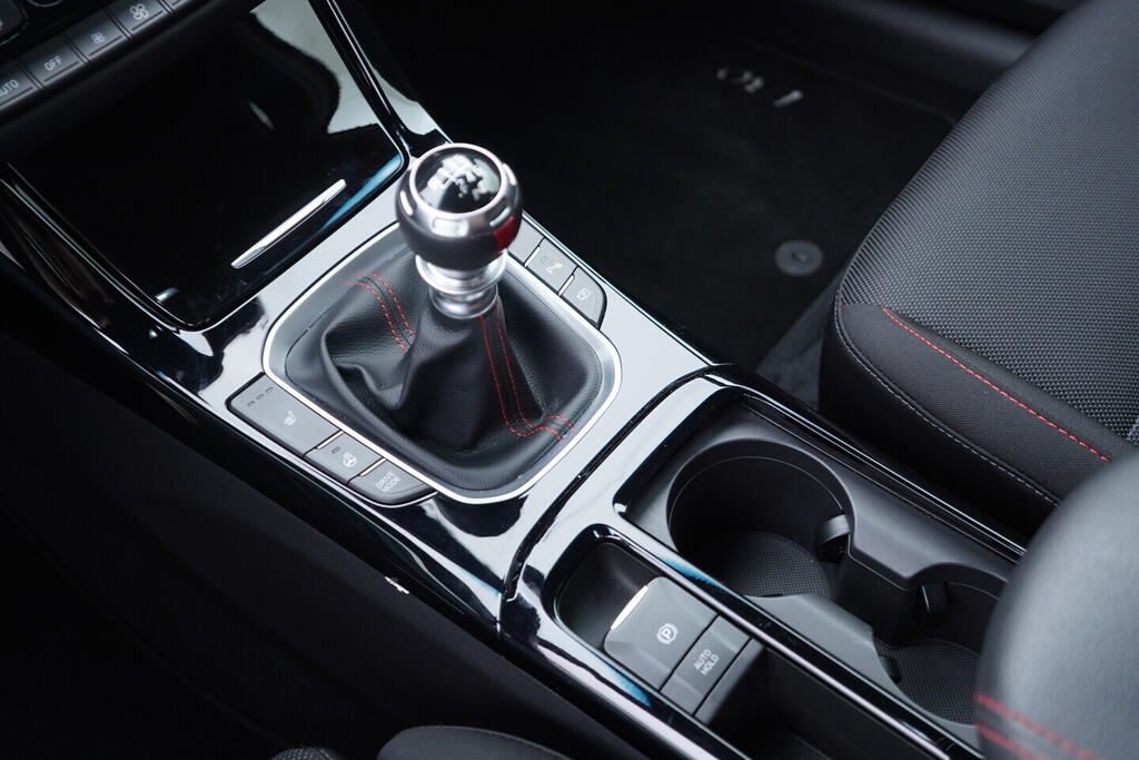 OV190V10377_34.webp_I30 N line 1.5 T-GDI 103 kW manuál, DPH