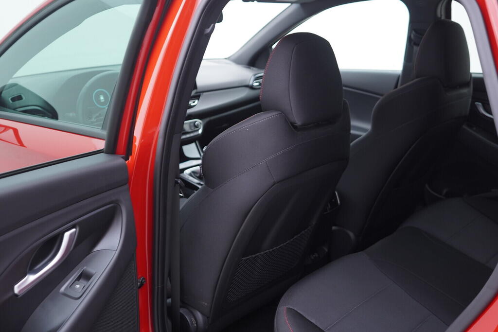 OV190V10377_35.webp_I30 N line 1.5 T-GDI 103 kW manuál, DPH