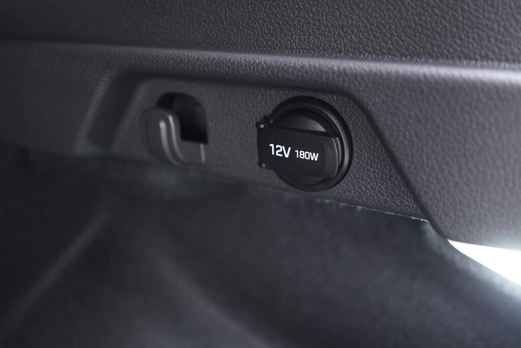 OV190V10377_39.webp_I30 N line 1.5 T-GDI 103 kW manuál, DPH