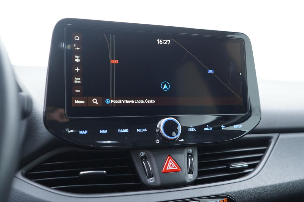 OV190V10378_30.webp_I30 Smart 1.5  70 kW manuál, DPH