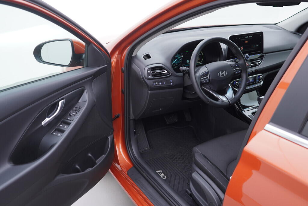 OV190V10379_18.webp_I30 Style 1.5  103 kW automat, DPH