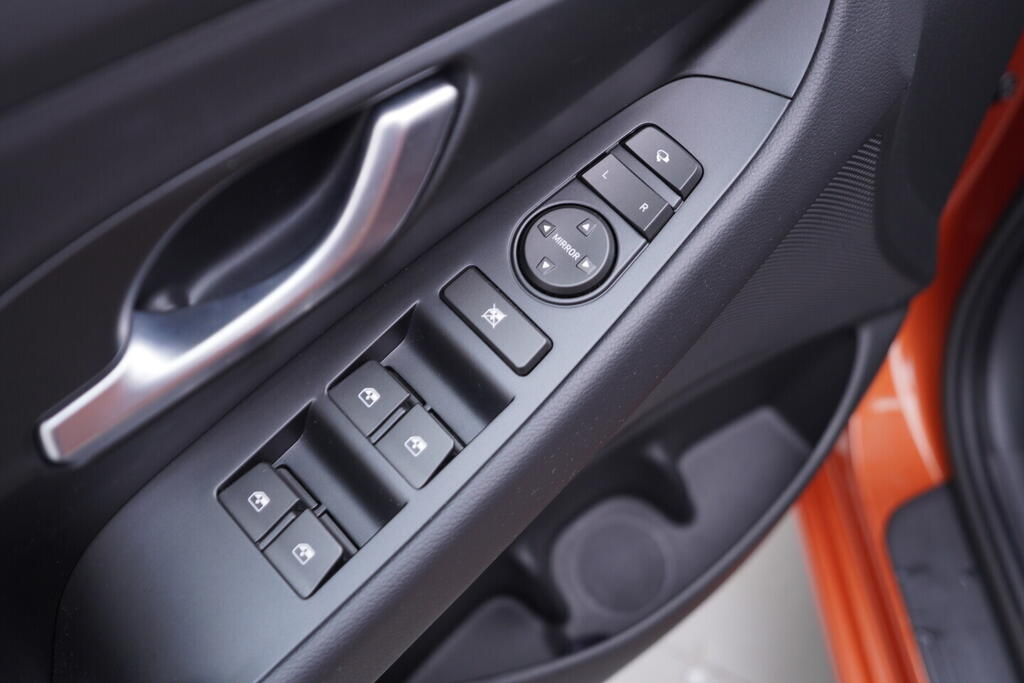 OV190V10379_20.webp_I30 Style 1.5  103 kW automat, DPH