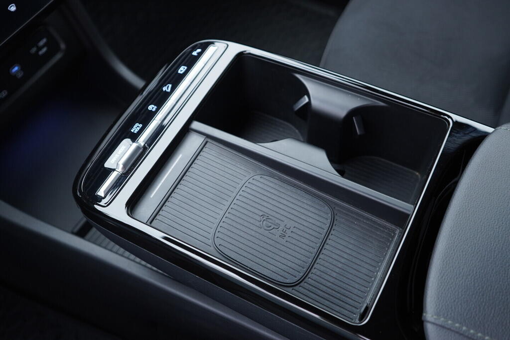 OV190V10380_36.webp_TUCSON 20 years 1.6 T-GDI 118 kW automat, DPH