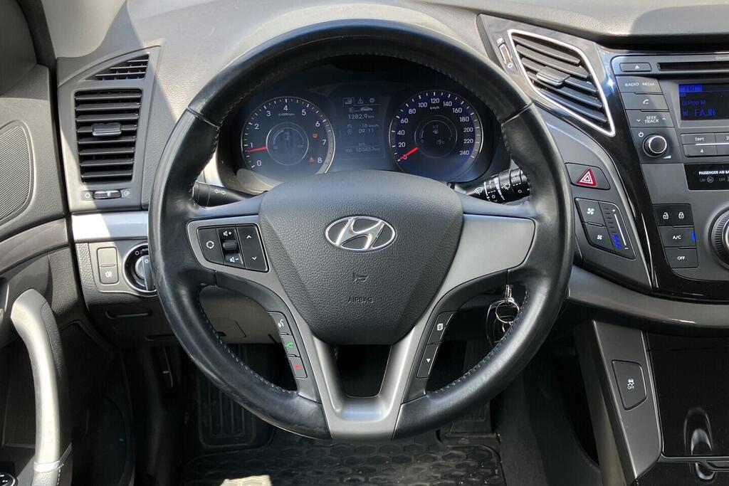 OV190V10381_24.webp_I40  1.6 GDi 99 kW manuál