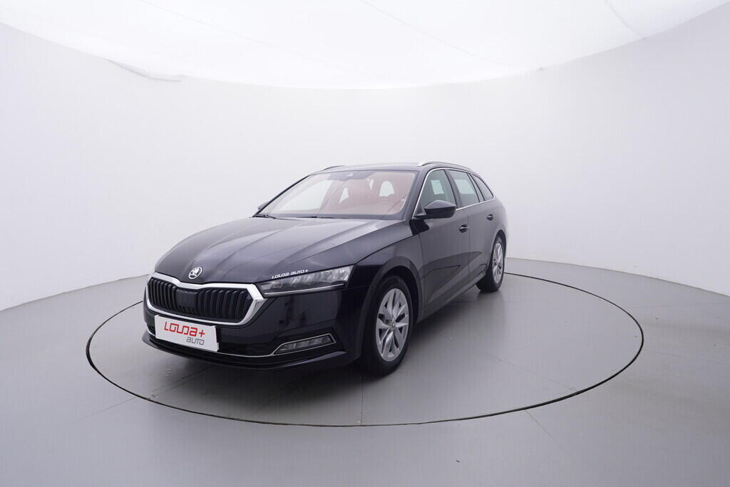 OV190V10383_10.webp_OCTAVIA Style 1.5 TSI 110 kW manuál, DPH