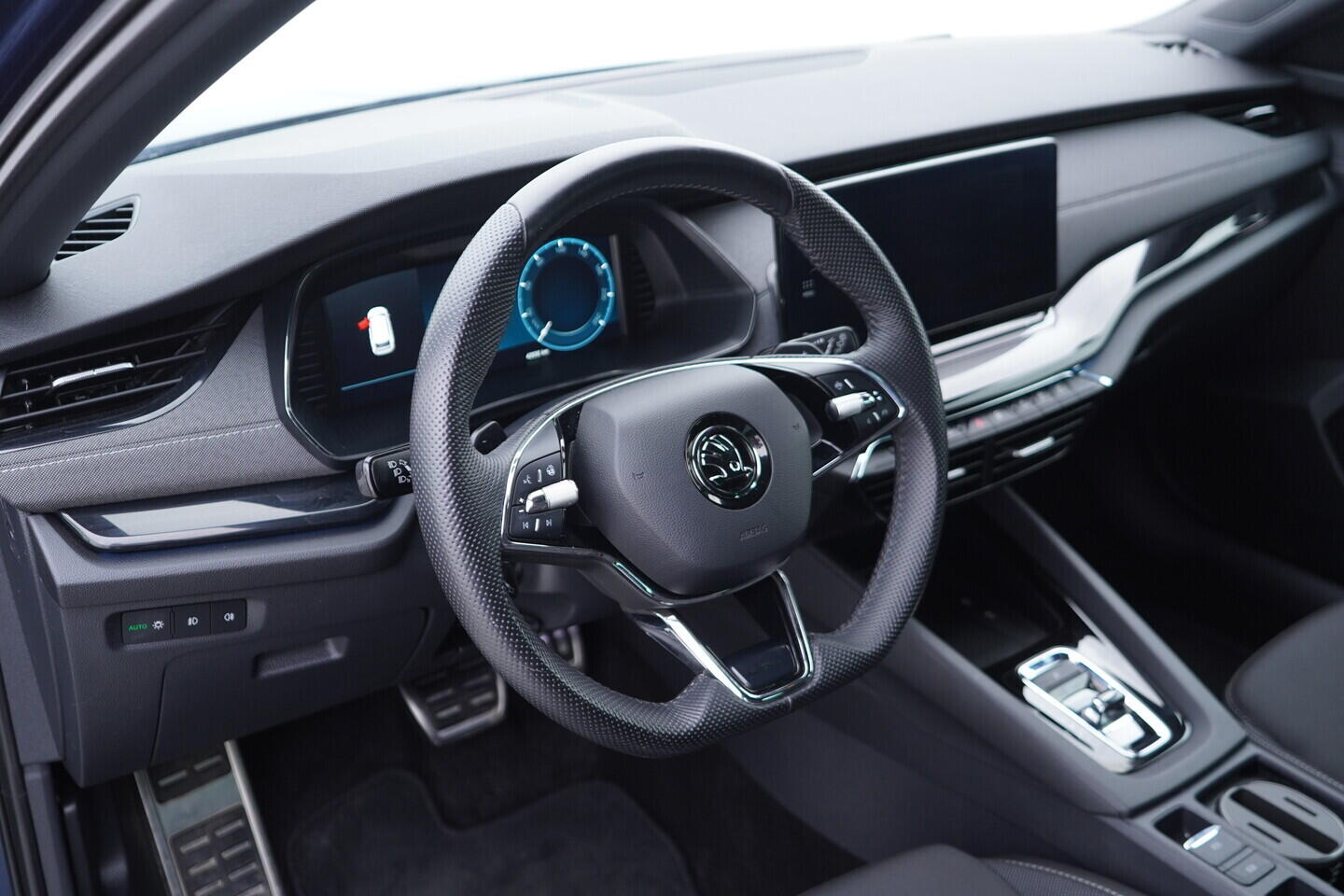 OV190V10384_22.webp_OCTAVIA SportLine 2.0 TDI 110 kW automat, DPH