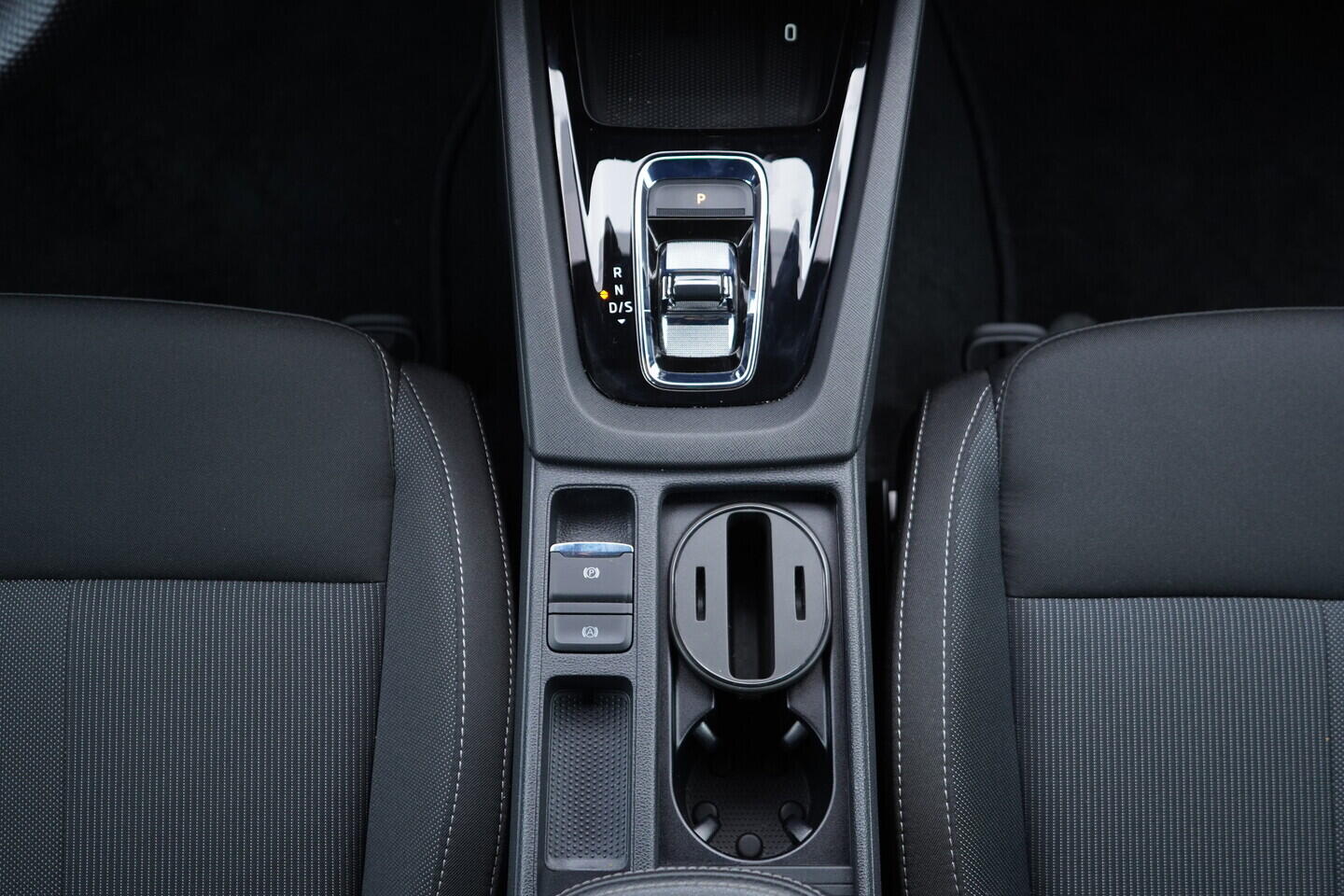 OV190V10384_34.webp_OCTAVIA SportLine 2.0 TDI 110 kW automat, DPH