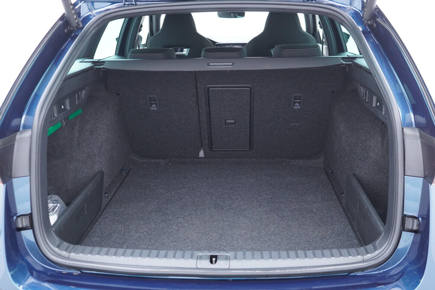 OV190V10387_39.webp_OCTAVIA SportLine 2.0 TDI 110 kW automat, DPH