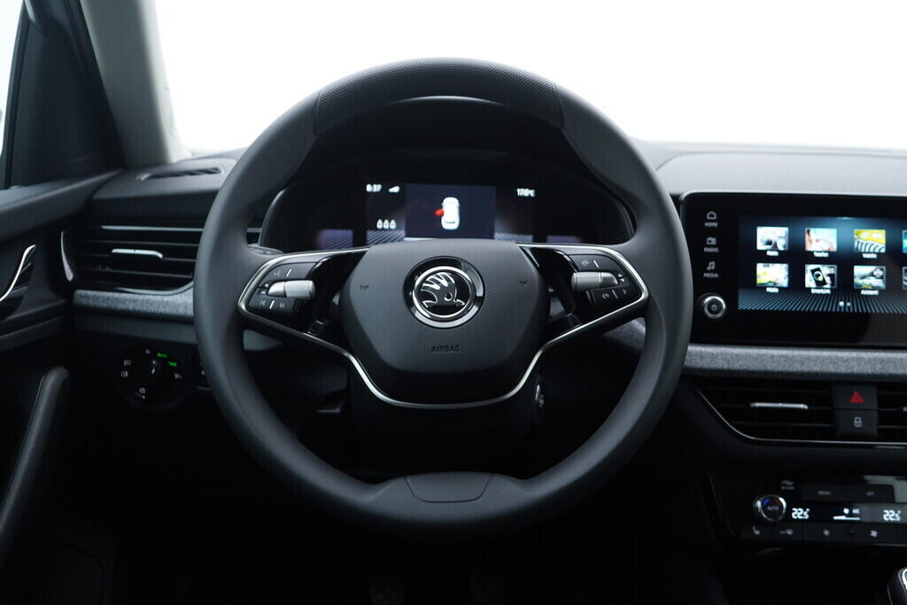 OV190V10391_26.webp_KAMIQ Selection 1.0 TSI 85 kW manuál, DPH