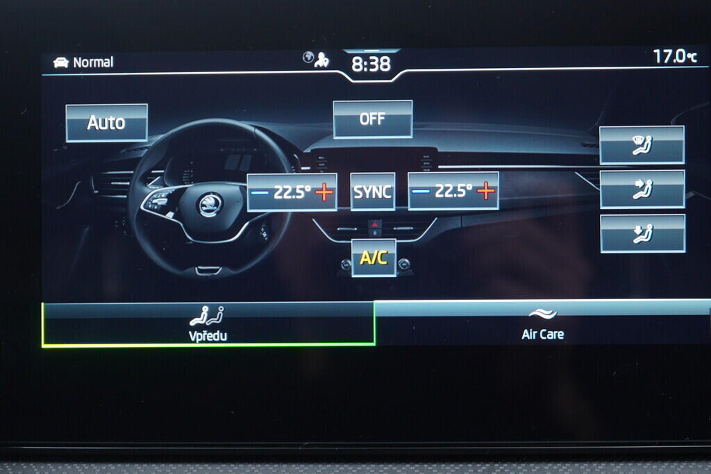 OV190V10391_30.webp_KAMIQ Selection 1.0 TSI 85 kW manuál, DPH